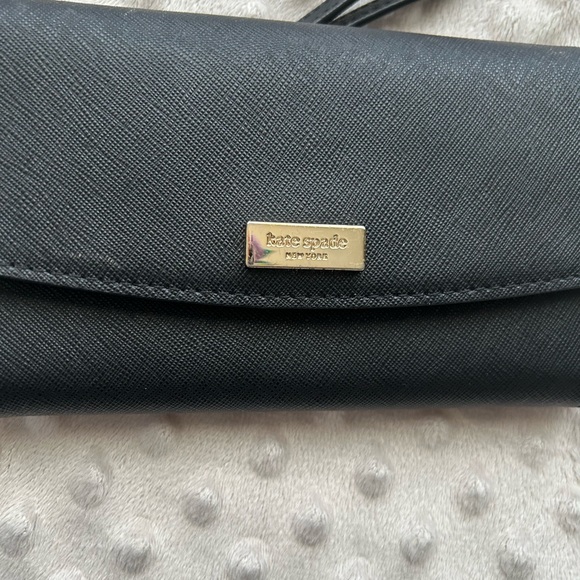 Kate spade wallet - Picture 1 of 7